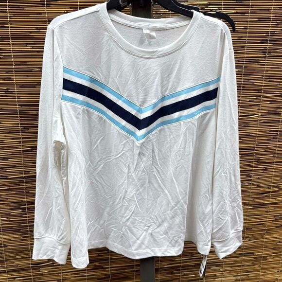 ID Ideology Plus Size Chevron-Print Sweatshirt, Created for Macy's - Bright Whit - Picture 2 of 3